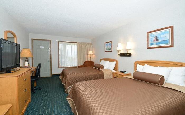 Best Western Harbour Pointe Lakefront