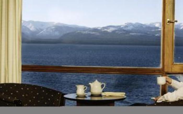 Cacique Inacayal Lake Hotel & Spa