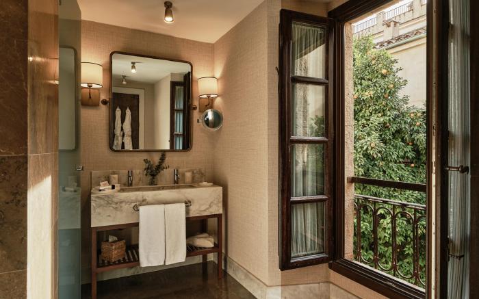 Hospes Palacio del Bailío, a Member of Design Hotels