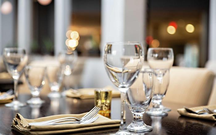 DoubleTree by Hilton Fairfield Hotel & Suites