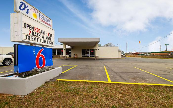 Motel 6 Alma, AR