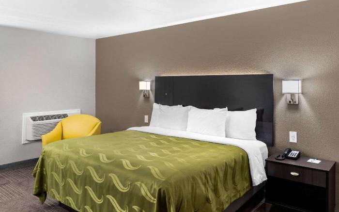 Quality Inn Kettleman City near Hwy 41
