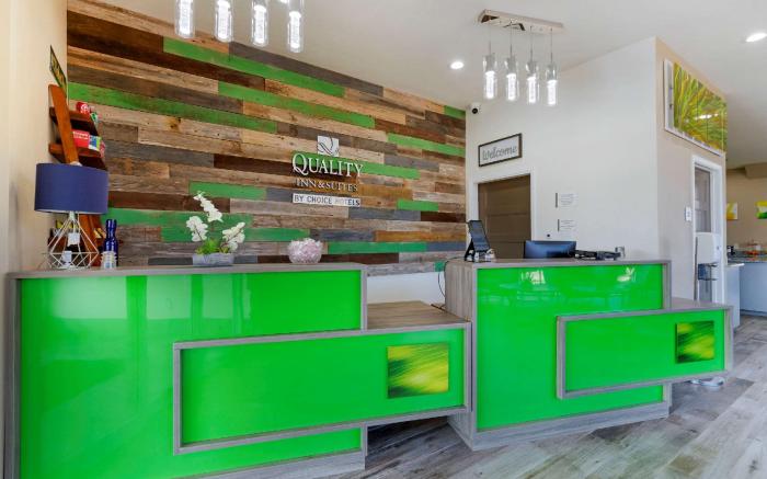 Quality Inn & Suites