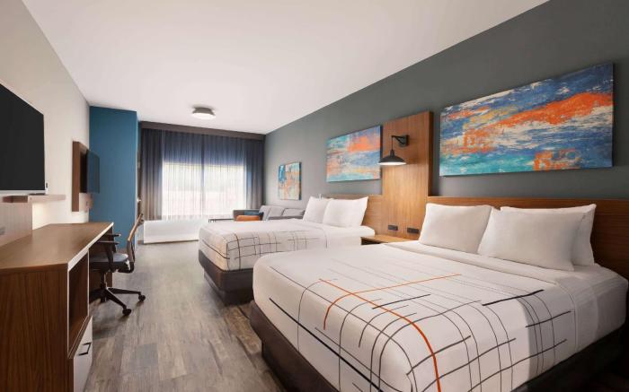 La Quinta Inn & Suites by Wyndham Brunswick/Golden Isles