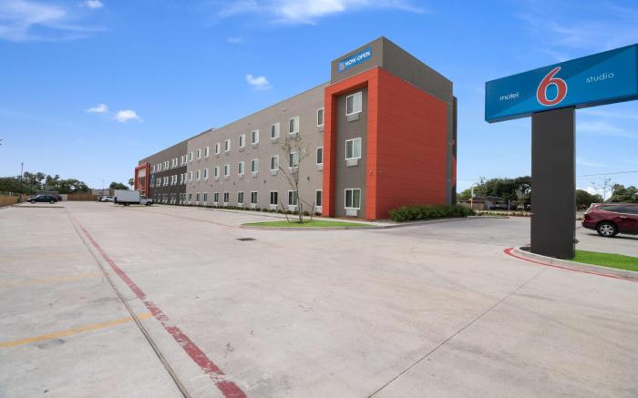 Motel 6 Corpus Christi, TX