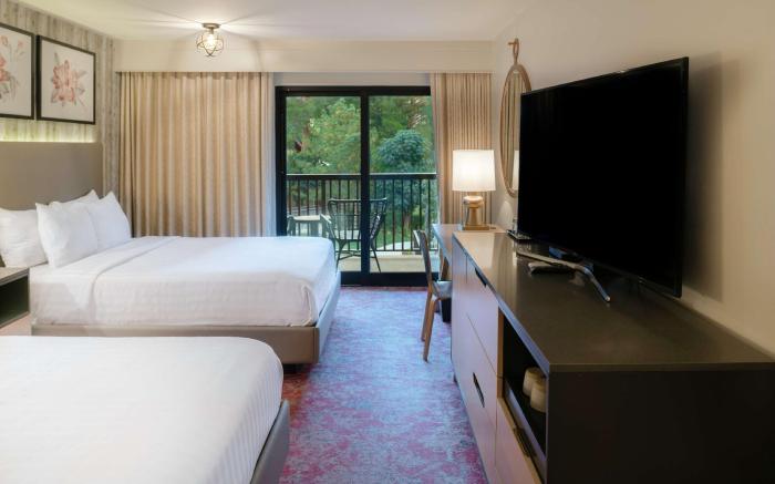 Cliffrose  Springdale, a Curio Collection by Hilton