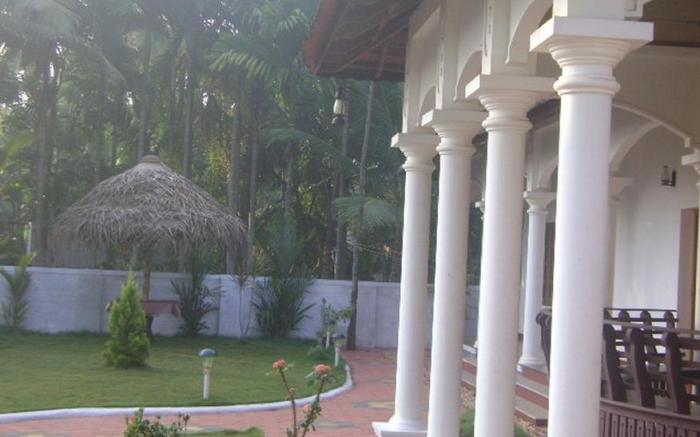 Sunny Days Homestay Alleppey