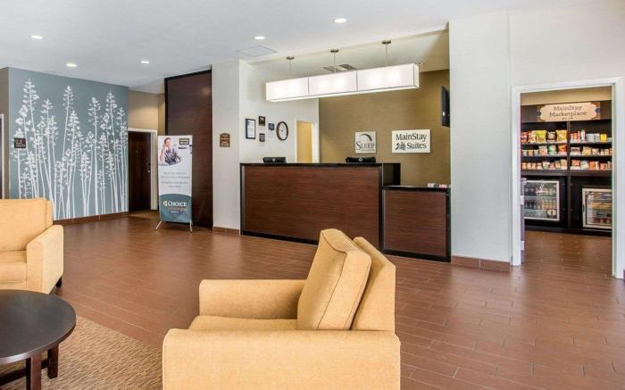 MainStay Suites