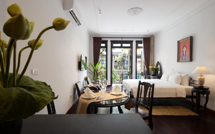 Centraltique Downtown - Bespoke Colonial House Near Hoan Kiem Lake