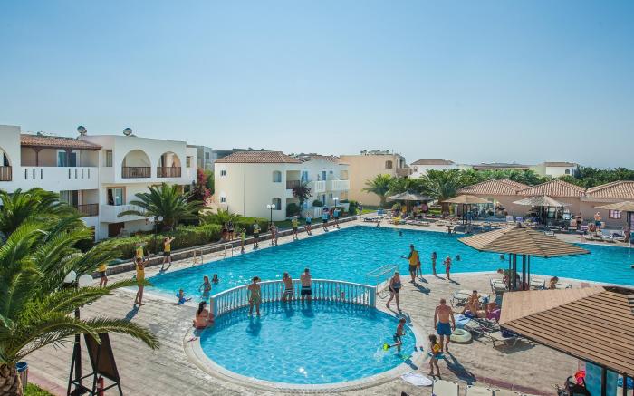 Hotel Akti Beach Club