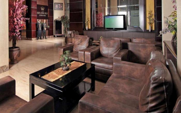 Hotel Golden Sky Pluit