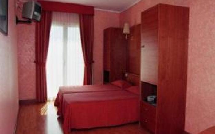Hotel Ridomar 365