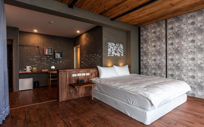 芙蓉灣船說民宿