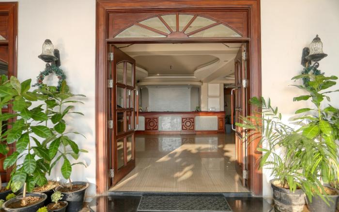 Lazaani Hotel Colombo