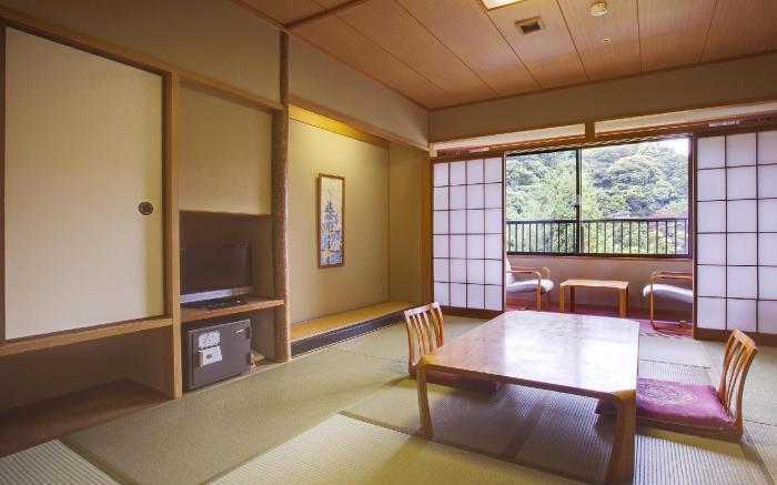Miyajima Morinoyado Inn