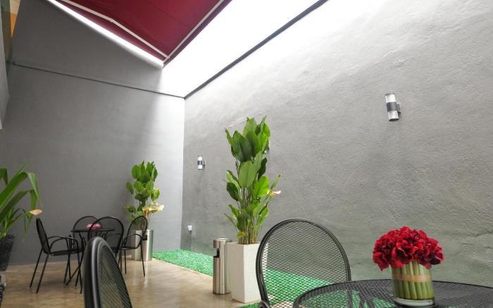 Hotel Mezzo