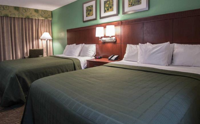 Quality Inn & Suites Airport/Cruise Port Hollywood