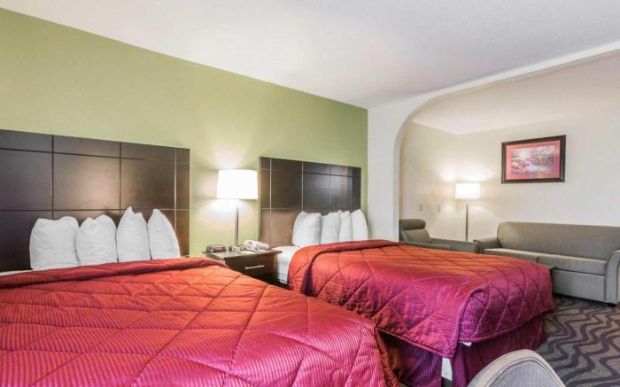 Quality Inn & Suites North Montgomery