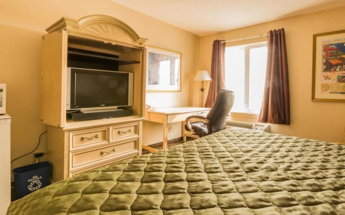 The Village Inn Elora