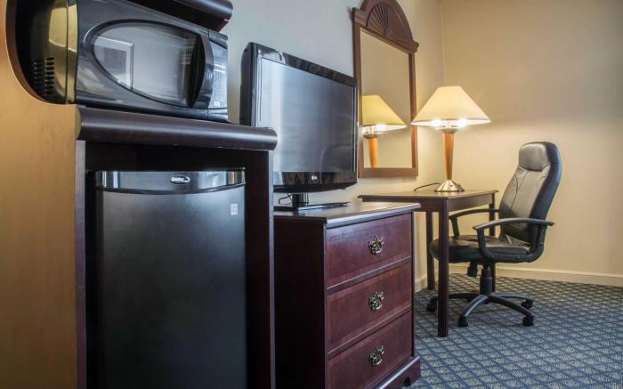 Comfort Inn & Suites