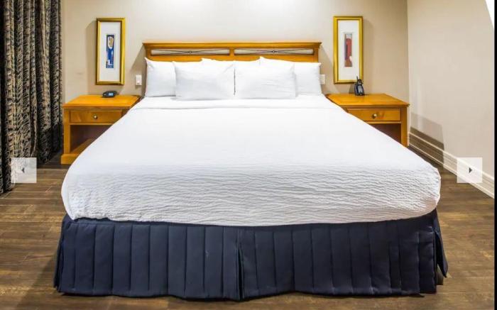 Royal Hotel Calgary, Trademark Collection by Wyndham