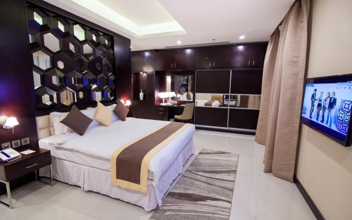 Premier Hotel