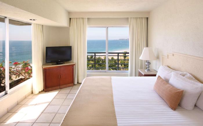 Emporio Ixtapa - Optional All Inclusive