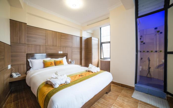 HOTEL ACE