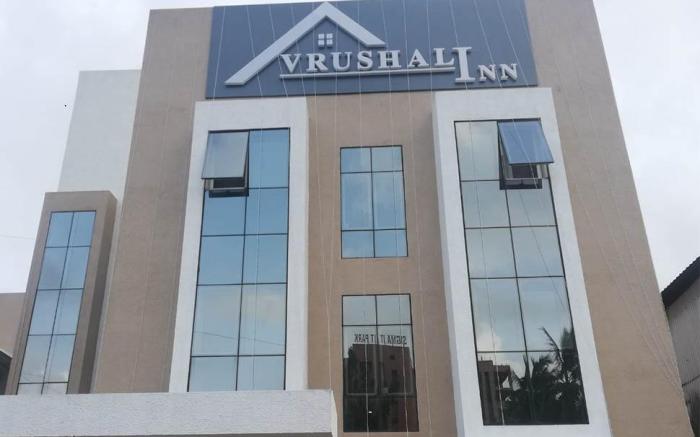 Hotel Vrushali Inn