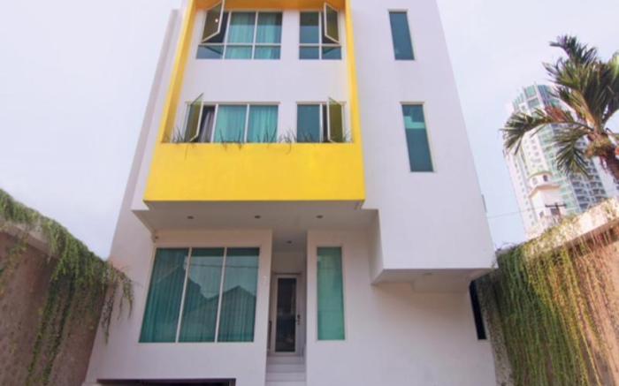 Ehouzz Guest House