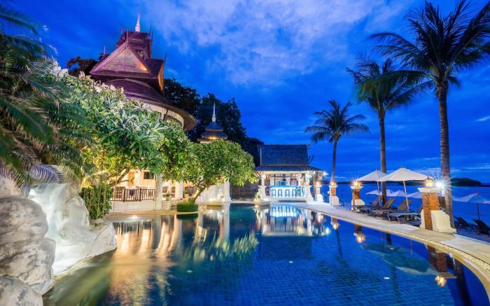 Dara Samui Beach Resort on Chaweng Beach - Adults Only