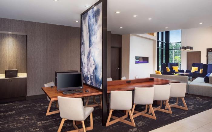 Hyatt Place Poughkeepsie / Hudson Valley