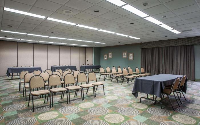 Quality Inn & Suites Hanes Mall