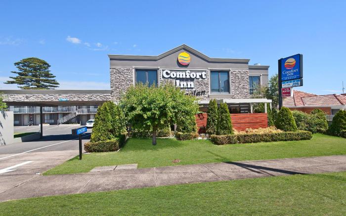 Comfort Inn On Raglan