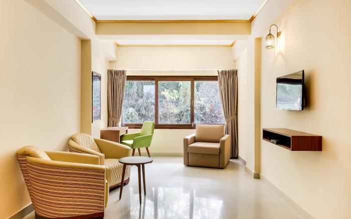 Mount Himalayan Hotel