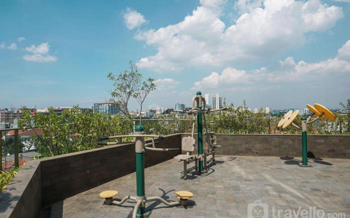 Exquisite Studio Menteng Park Apt By Travelio