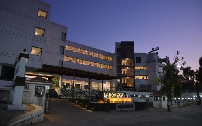 Hotel Lake View