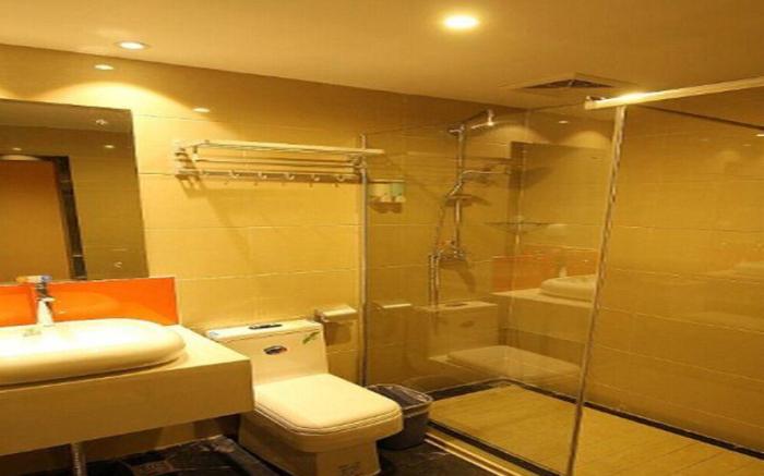 7 Days Premium Guilin Liangjiang Sihu Central Plaza