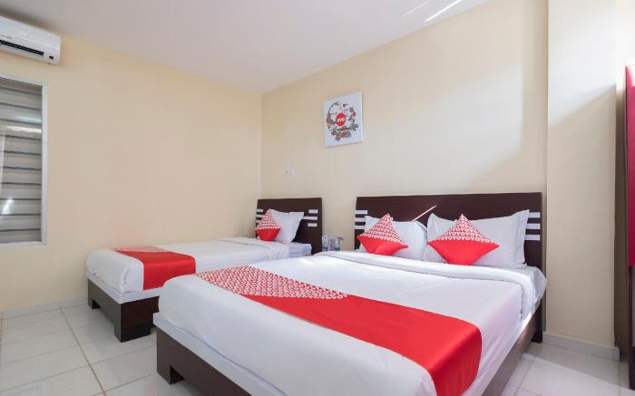 OYO 1075 Rumah Indah Losari Inn