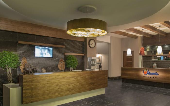 Aska Lara Resort and Spa Hotel