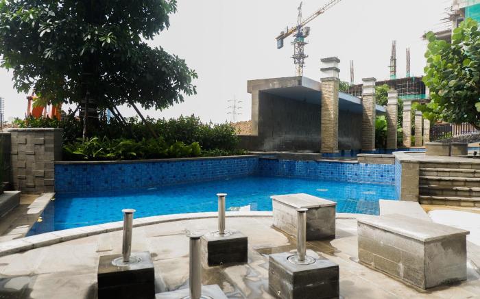 Premium 1BR Apt @Grand Sungkono Lagoon By Travelio