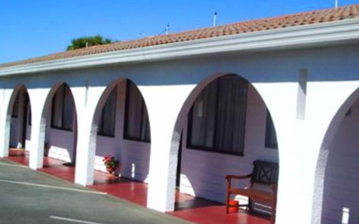 Hacienda Motel