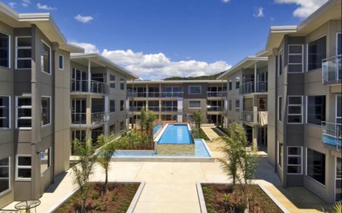 Edgewater Palms Apartments