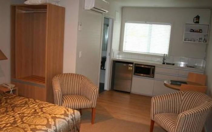 Anchorage Motel Apartments