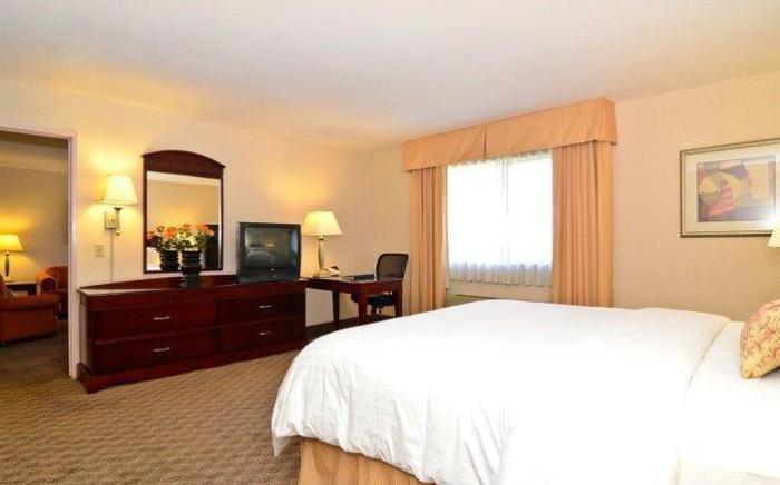 Best Western Plus West Covina Inn