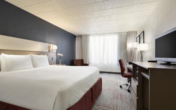 Ramada by Wyndham Beaver Falls