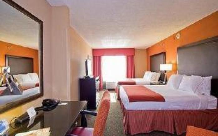 Holiday Inn Express Tyler South By IHG