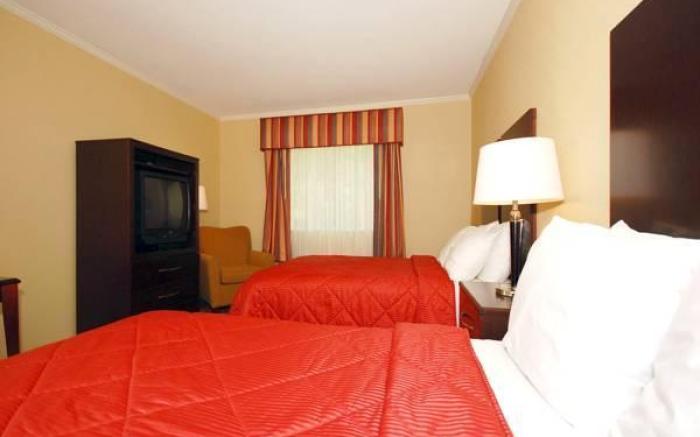 Comfort Inn & Suites Saratoga Springs