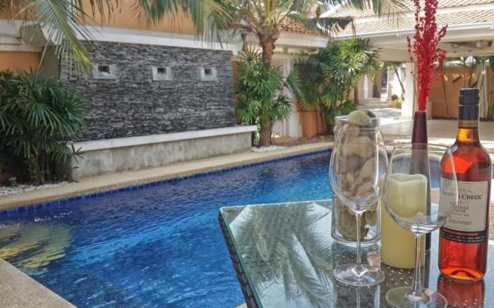 Tropicana Pool Villa