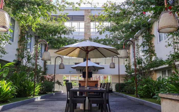 CRYSTALKUTA Hotel - Bali